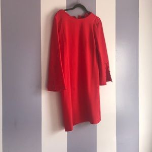 Business Casual Red dress w. flared sleeves